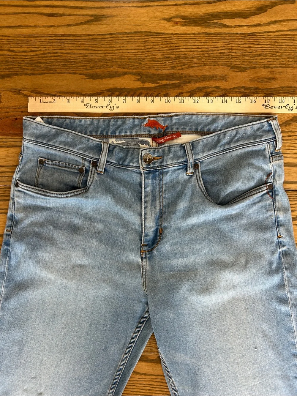 Tommy Bahama Men’s Light Blue Jeans, 36x32, small snag (see pictures)